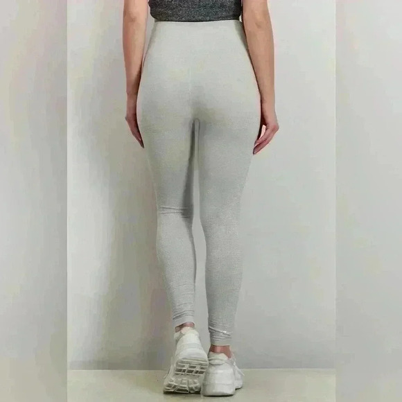 Gymshark
Women Sport Fit Textured Pull On Leggings, Grey - Picture 3 of 9